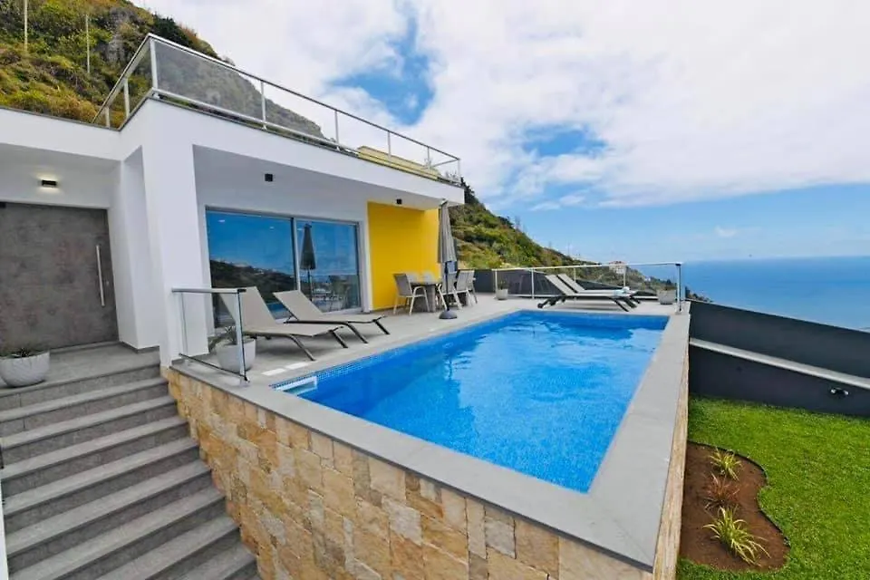 Villa Golden Charm Tabua